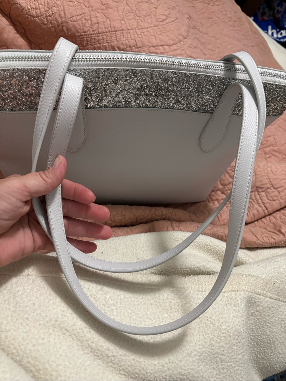 Low start $5 kate spade White Tote with Silver Glitter Trim - Picture 4 of 7